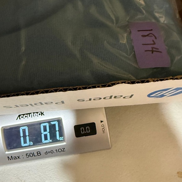 Ann Taylor 100% Cashmere Scarf Sky Blue Soft Quiet Luxury Winter Cozy Oversized - Picture 8 of 8